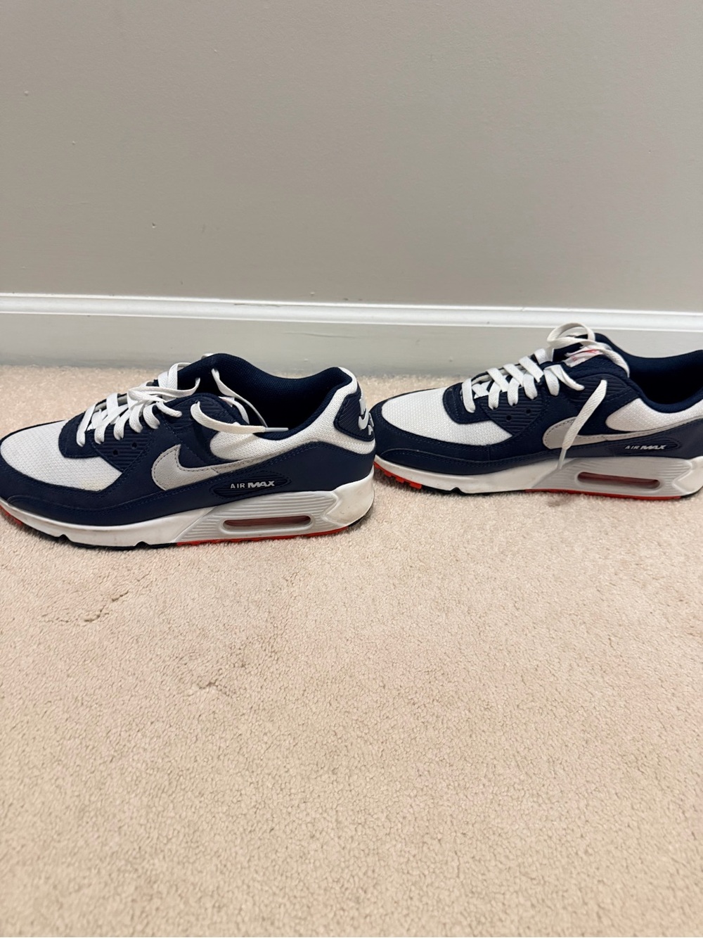 Nike Men's Navy, White & Red Low-Top Sneakers - Picture 3 of 5
